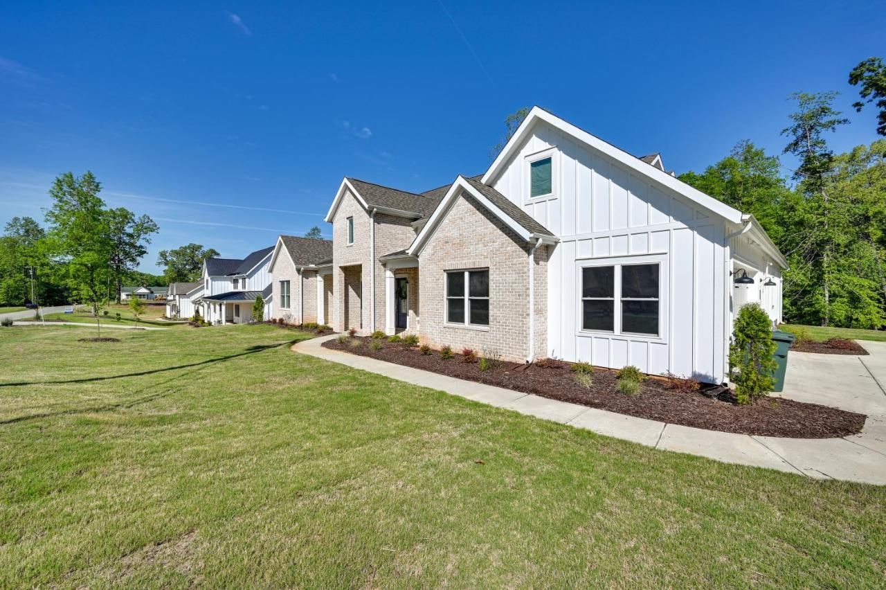 Clemson Home Near Memorial Stadium, Lake Hartwell! Exterior photo